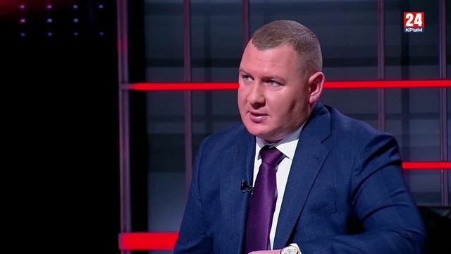 "Интервью 24". АЛЕКСАНДР КОМБАРОВ