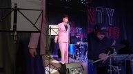 Эмма М/"Манекен" с сюрпризом;) Акустика
