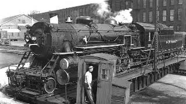 Mikado 2-8-2 Aristo Craft