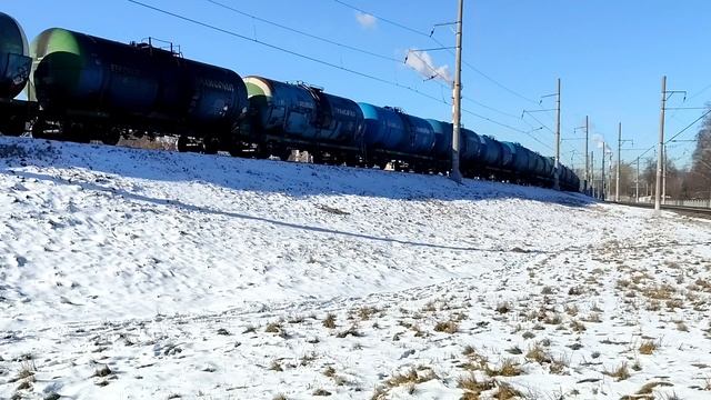 Электровоз 2ЭС6-1341 "Синара" (ТЧЭ-5) с наливным грузовым поездом.