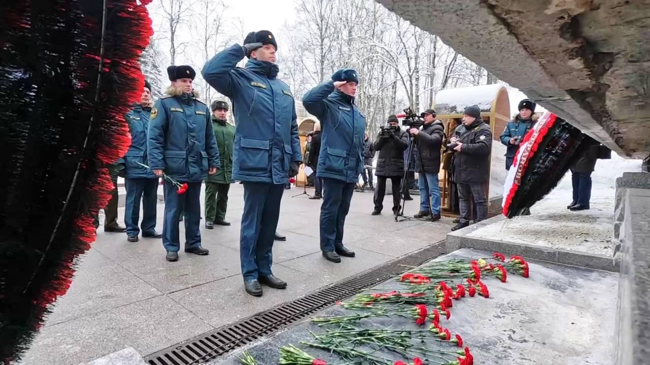 Великий Новгород начал Год защитника Отечества чередой торжественных мероприятий