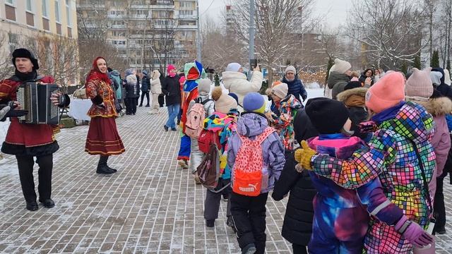 День защитников Земли Московской: аппарат Совета депутатов организовал праздничное мероприятие