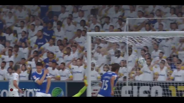 EA SPORTS™ FIFA 17 Standard Edition