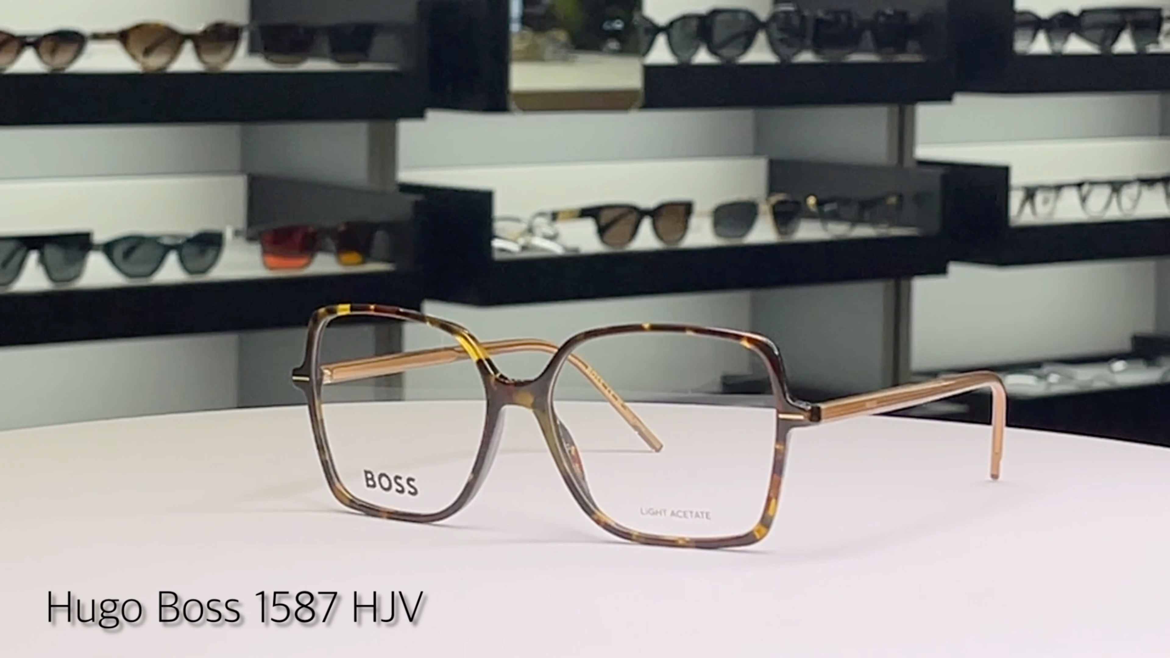 Обзор трендовых очков для женщин Hugo Boss 1587 HJV – гармония дизайна и функциональности