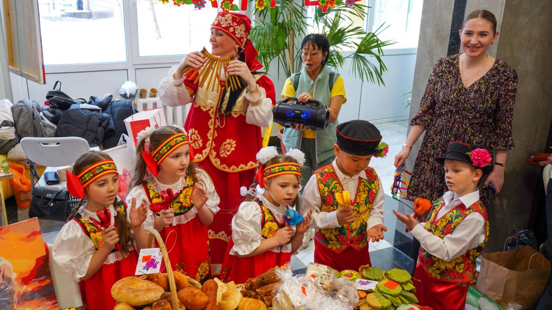 С заботой и любовью: В Корсакове прошла благотворительная акция в помощь бойцам СВО