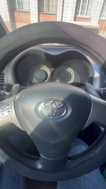 Toyota Auris, сигнализация Pandora