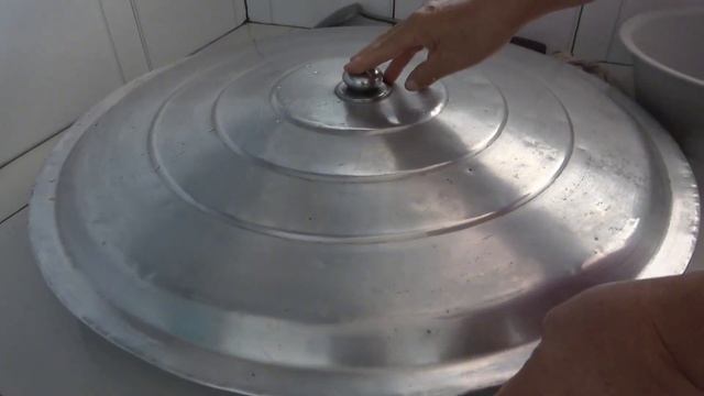 糧倉完工！熏雞豬頭肉配炒菜，豐盛開吃，拌玉米麵太香了【泥土大黑】