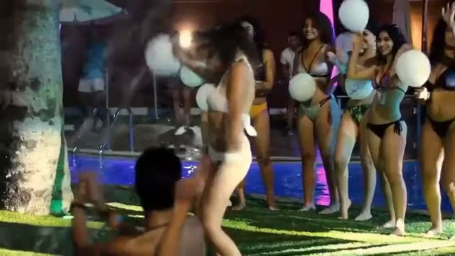 emu beach club party