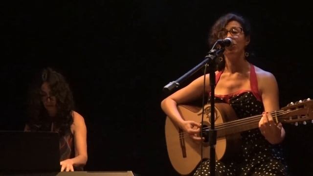 "Milonga para Gardel" (Sanguinetti-Viván) por el dúo Adámoli-Fernández