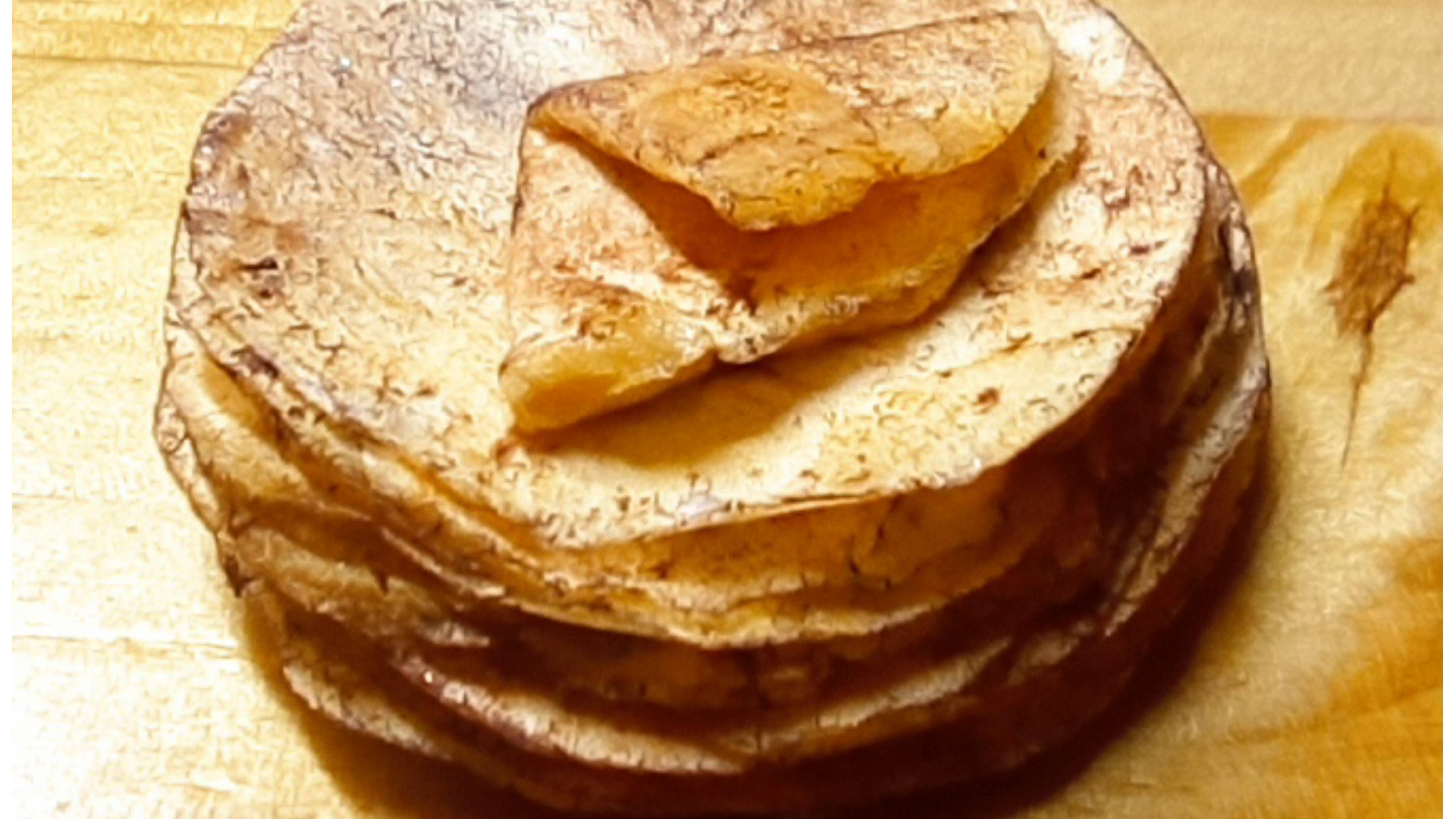 Девочка с блинчиком из ваты. С Масленицей! #ватнаяигрушка #масленица #блины #блиныизваты #душечка