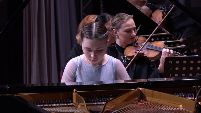 Сметанина Анна 14 лет