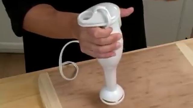 Cooking Tips : How to Use a Immersion Blender