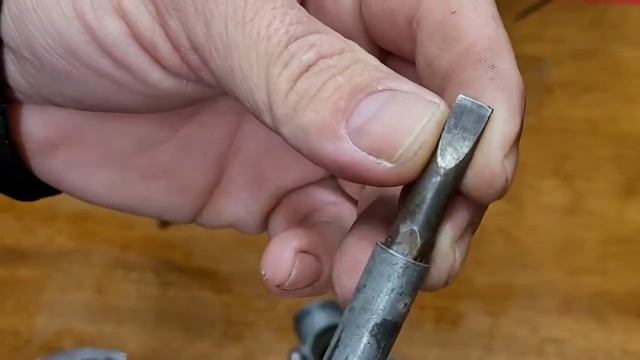 Working on Aarons bike / COMPLETE CARB TEARDOWN AND EXPLANED! part 1