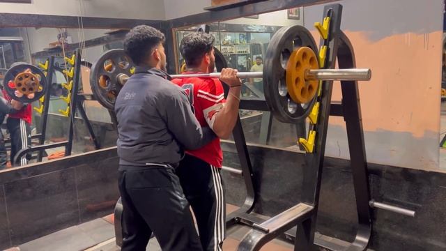 LEG DAY PAR LAGI CLASS 😂 || TRANSFORMING MYSELF || UMANG KATYAL