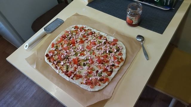 Pizza Coocking with Larisa