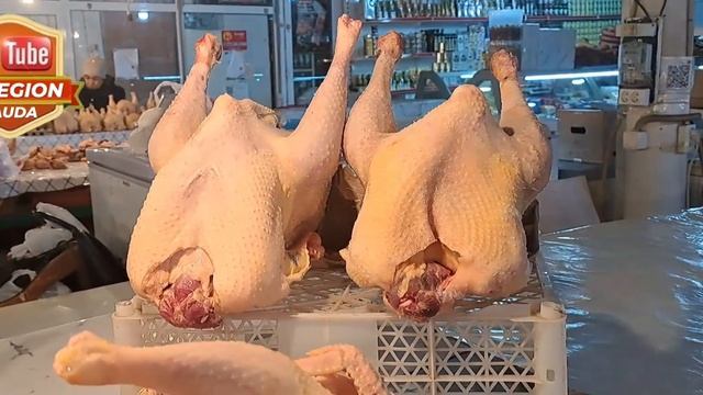 Шымкент "Айна" базар, тауықтар павильоны