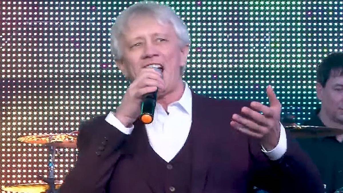 Танюша. Гриша Петров.