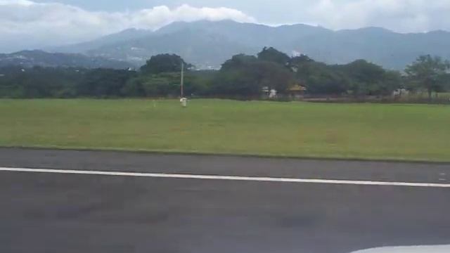 Llegada A SJO, LACSA 643.