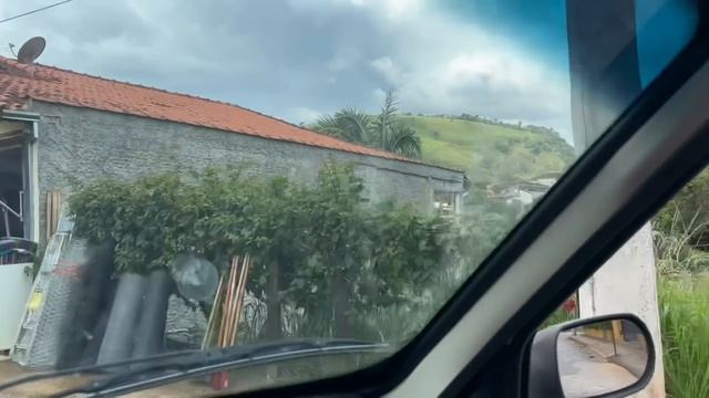FUI VER UM SÍTIO Á VENDA no SUL DE MINAS.