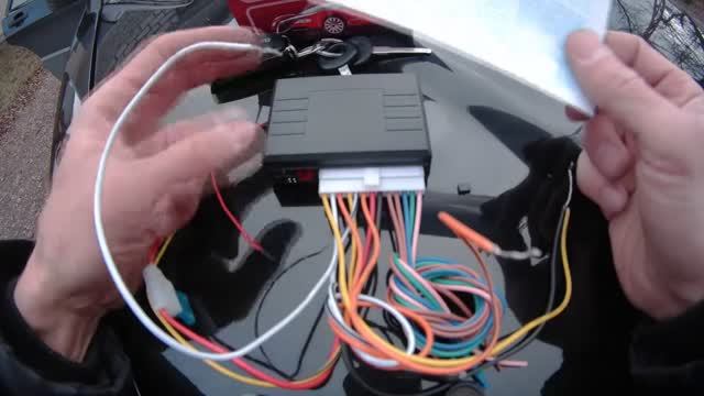 Мерседес w201 190. Центральный замок с aliexpress. Вакуумный замок
