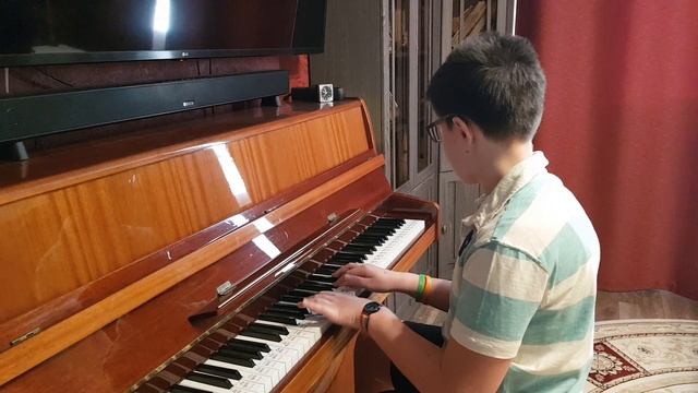 "Маленький принц"(муз. М.Таривердиев) исп. Бадулин Никита