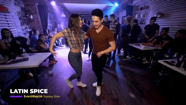 Salsa Social Dancing | Chicho & Kate | Latin Spice Weekly Festival Vibes