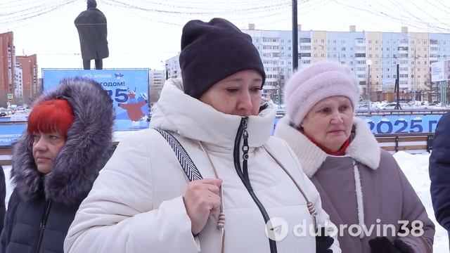 Пятерых жителей города Братска торжественно проводили на ратную службу