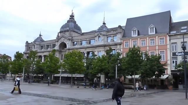 Antwerpen: Bummel durch die Innenstadt. Stroll through the city center