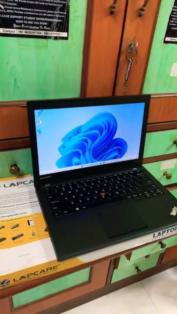 Lenovo Thinkpad X240 - Core i5 8GB 500GB 12.5” ULTRABOOK | Certified Refurbished |