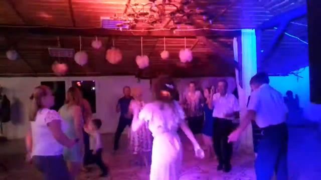 ГУРТ   ''ВЕСЕЛІ КУМИ'' 0977773039