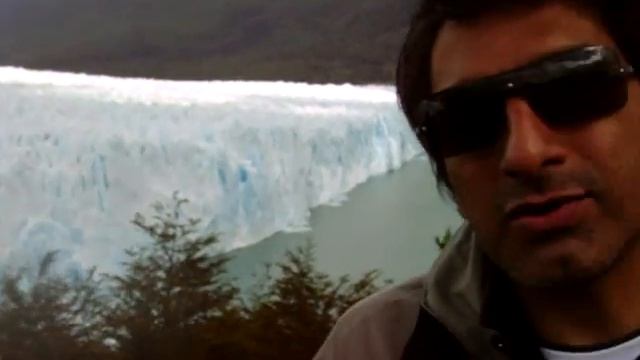 AGRADIO EN EL GLACIAR PERITO MORENO