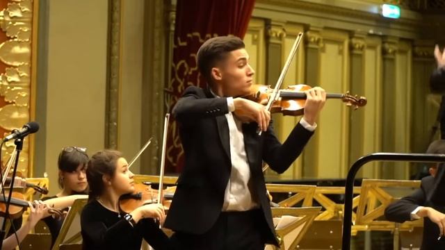 Piazzolla: Primavera Porteña - IULIAN BALUTEL - Ateneul Roman (arr. by L. Desyatnikov)