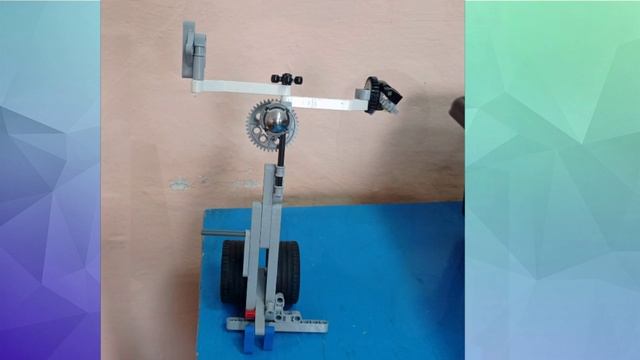 Выставка моделей военной технике и сооружений из лего к году защитнику отечества