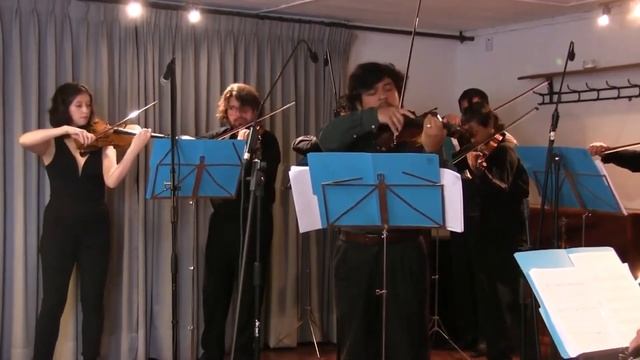 ÁSTOR PIAZZOLLA - Otoño Porteño (Arr.: Leonid Desyatnikov)/CAMERATA INIESTA (Dir.:Rodrigo Pozo)