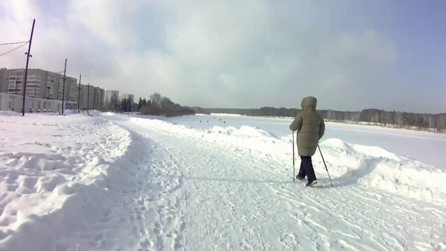 По рыхлому снегу на электросамокате (жесть) 2025.02.23