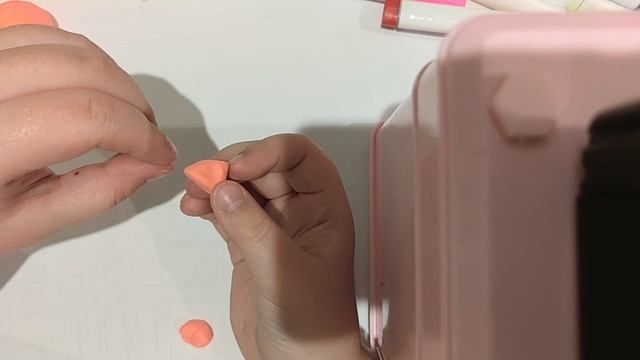 лепим красивого тигрёнка из лёгкого пластилина «лиловая зебра» очень легко и просто
