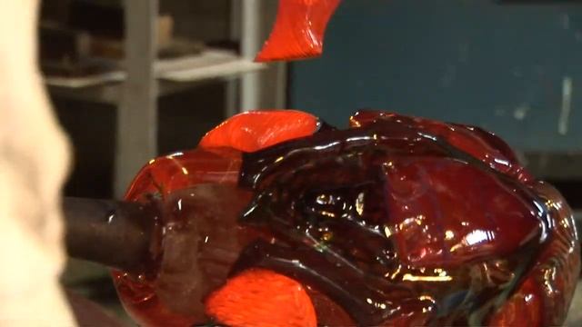 Noel Hart - glass artist