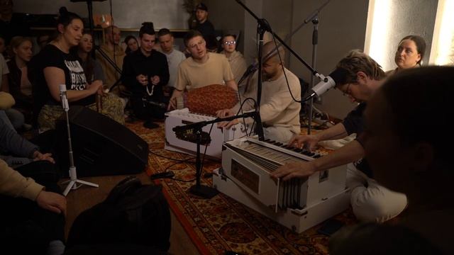 2024.04.18.1 Ananta - kirtan(Russia, Moscow)