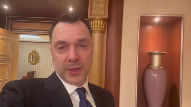 Тем временем Арестович готовится стать президентом Украины