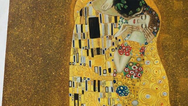 The Kiss Painting by Gustav Klimt Reproduction | Paintings-Gallery.com