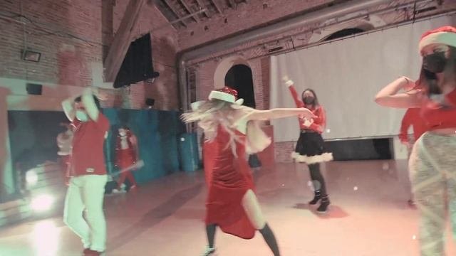 Waacking New Year 2022 · FCN SCHOOL