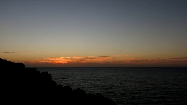 Sunrise over the Atlantic Ocean. 15 nov. 2016. Time-lapse.