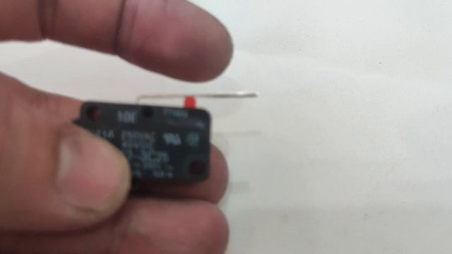Микропереключатель V-162-3C25