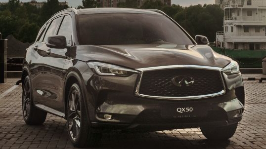 Новый Infiniti QX50 2025 появился в Росси: мотор от Nissan и топовая комплектация