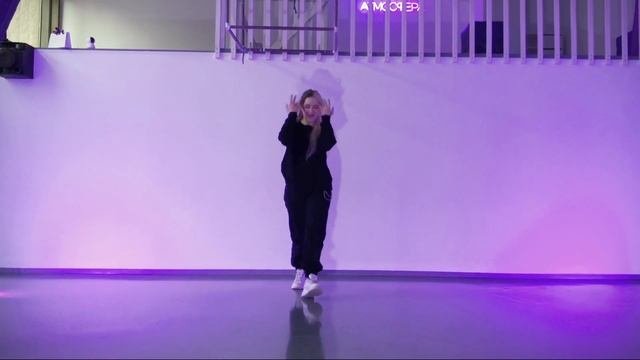 Арина Дмитриева | K-POP COVER DANCE | Студия танцев THE BAT | Танцы Санкт-Петербург | Dance Cover