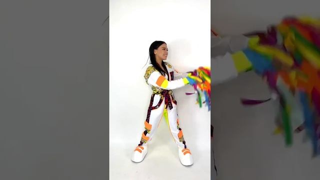 Анимационный реквизит "Кубик с лентами"