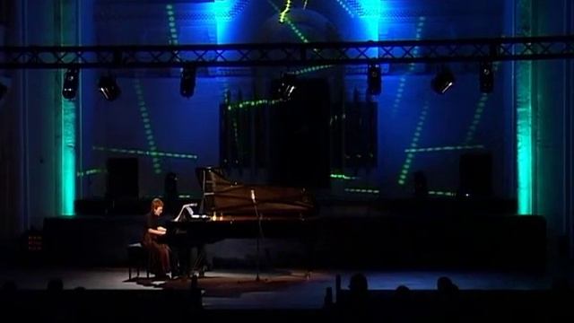 Branka Parlic Plays Philip Glass Metamorphosis 2