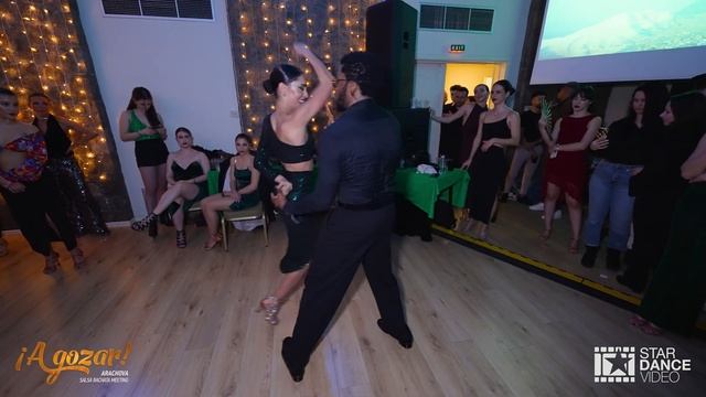 Terry SalsAlianza & Kelly Iordanidou ~ social dancing @ A Gozar Arachova Salsa Bachata Meeting