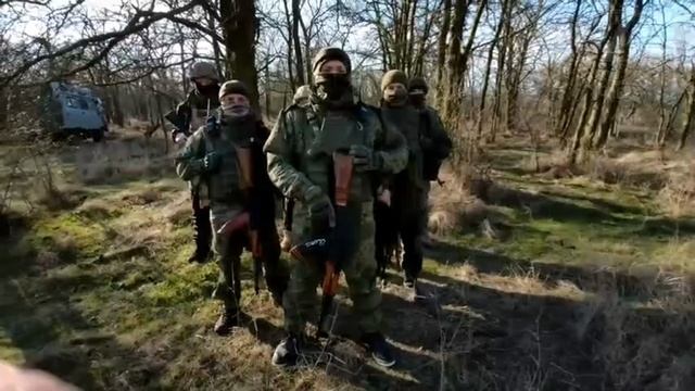 Красивый стих от наших бойцов, поздравляющих всех защитников Отечества