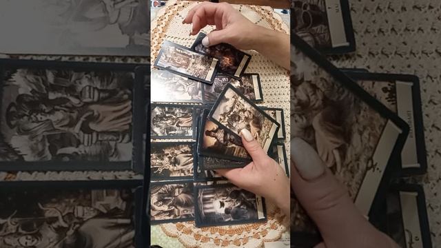 4 королевы, какую прокачать , чтоб стать Императрицей.